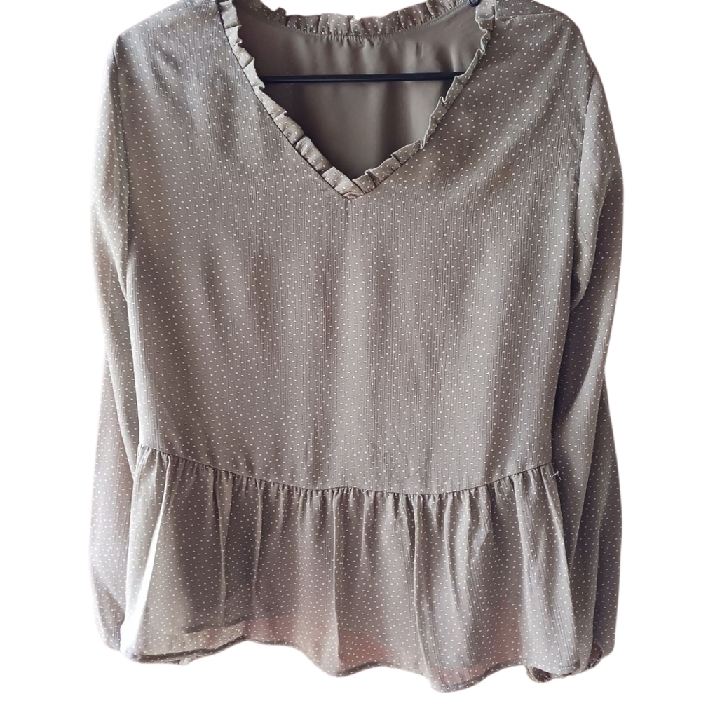 LOFT Khaki Green Blouse - Picture 4 of 4